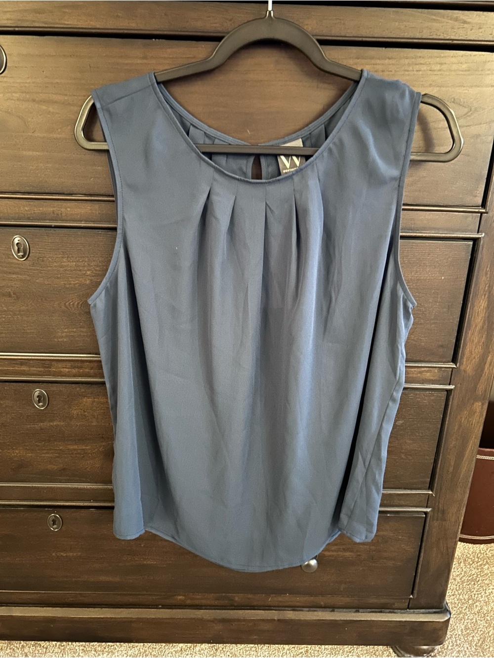 NWT New Worthington Sleeveless Navy Pleated Front Blouse XL